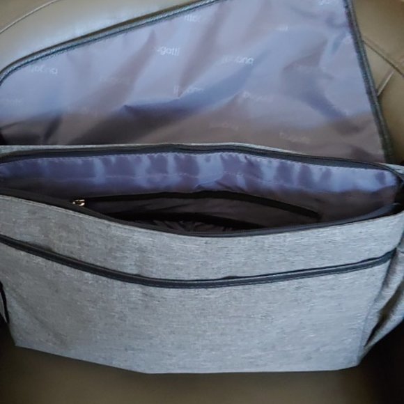 Buggati Diaper Bag - Picture 6 of 9